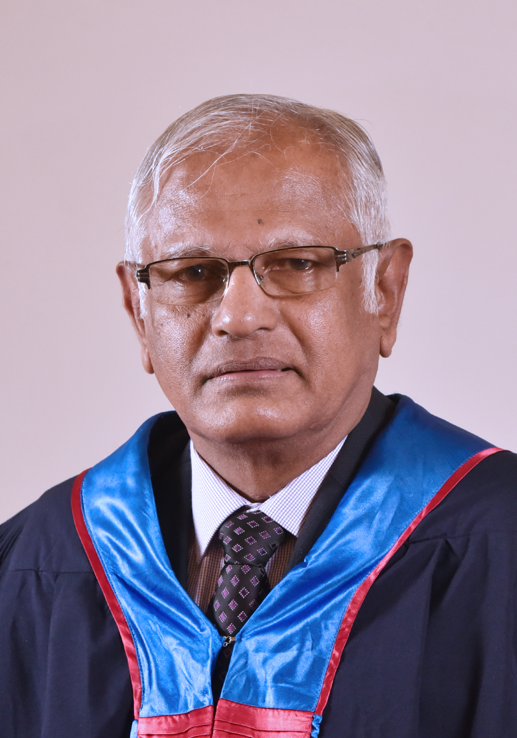 Dr Sarath Gamini de Silva 